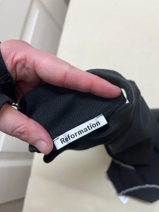 Reformation L black Bonnie tank top - Picture 7 of 12